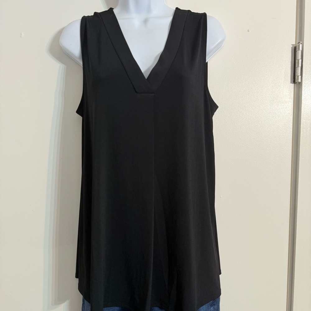 Women's Premise Black Sleeveless Top Shirt, Size M